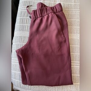 Lululemon Burgundy Joggers | Size 6
